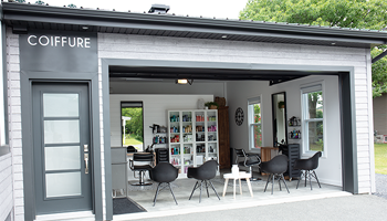 Salon Interior Design in Boring Road